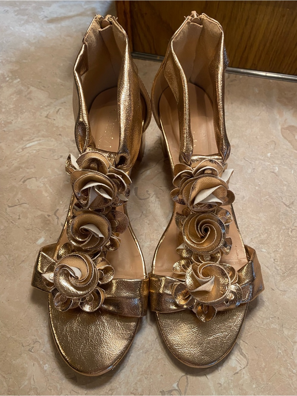 Women's Metallic Gold Floral Gladiator Sandals with Back Zip